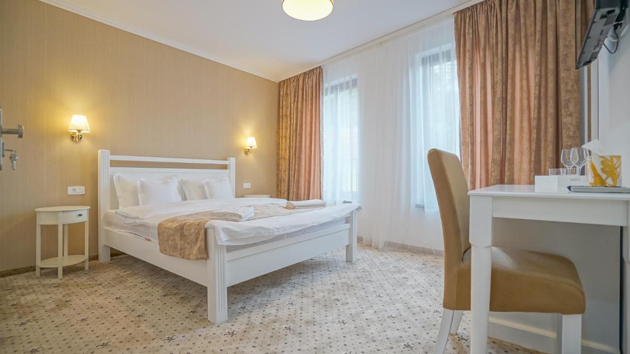 Monarch House Hotel Braşov Eksteriør billede