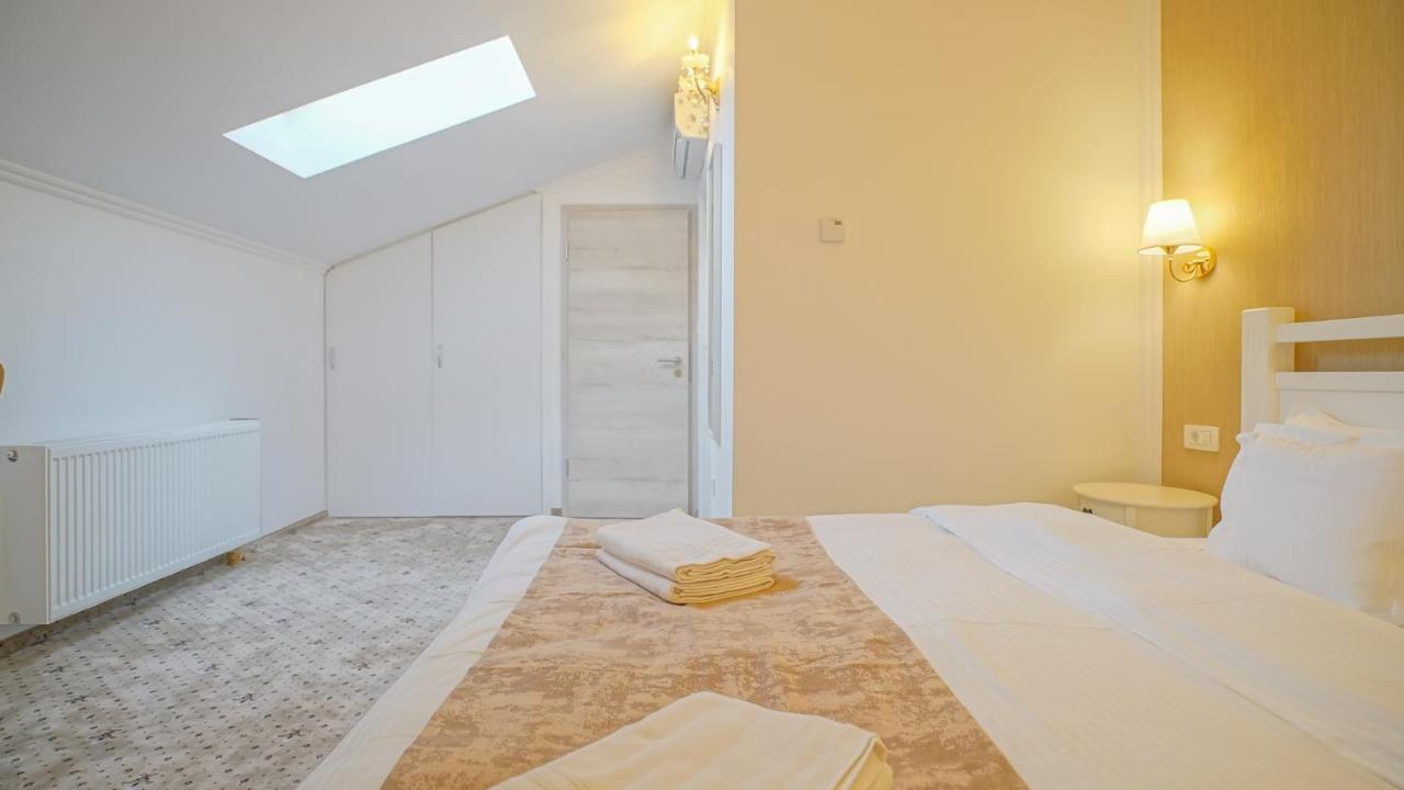 Monarch House Hotel Braşov Eksteriør billede