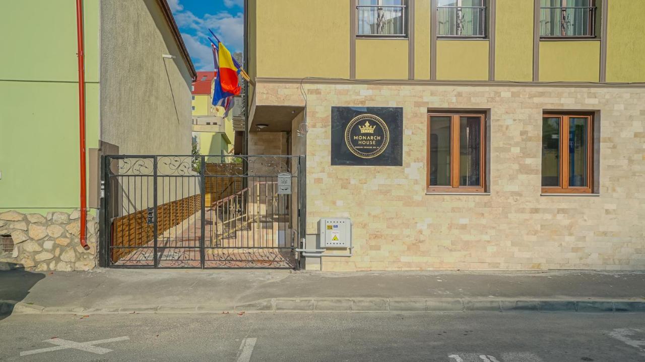 Monarch House Hotel Braşov Eksteriør billede
