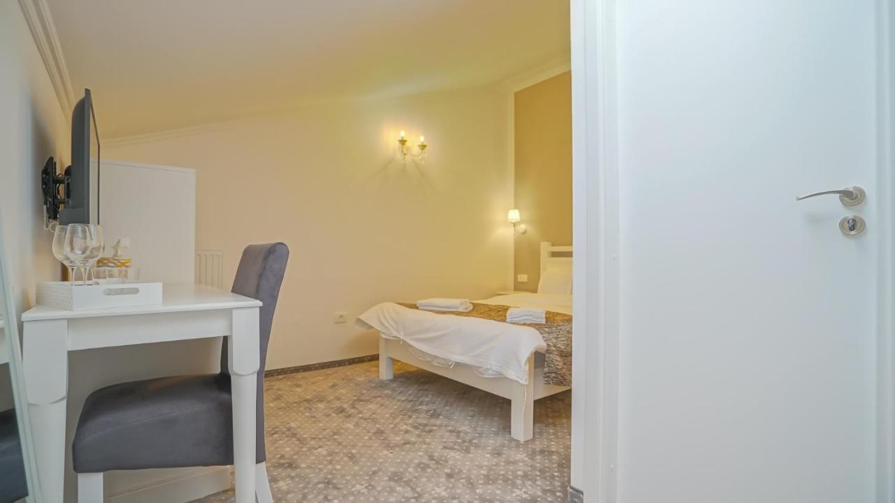 Monarch House Hotel Braşov Eksteriør billede